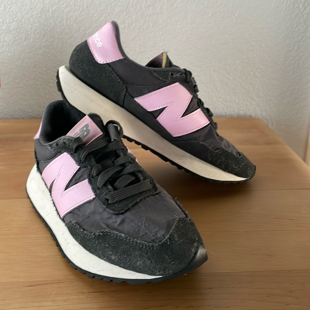 New Balance Sneakers